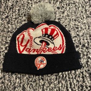 (Rare asf)Yankees winter beenie